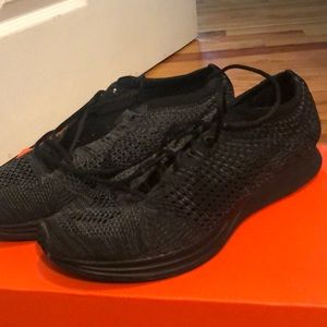 Nike Flyknit Racer